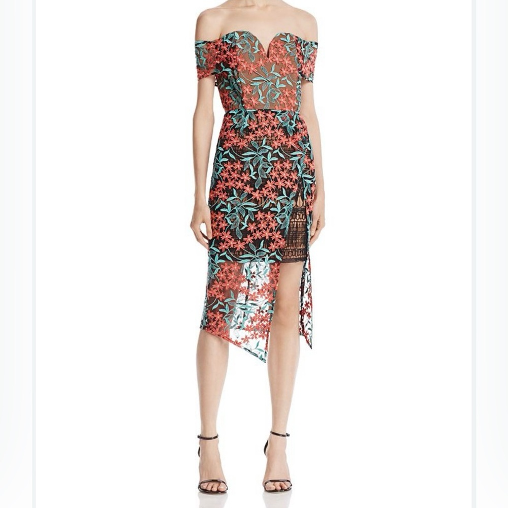 Elliatt Floral Lace Dress